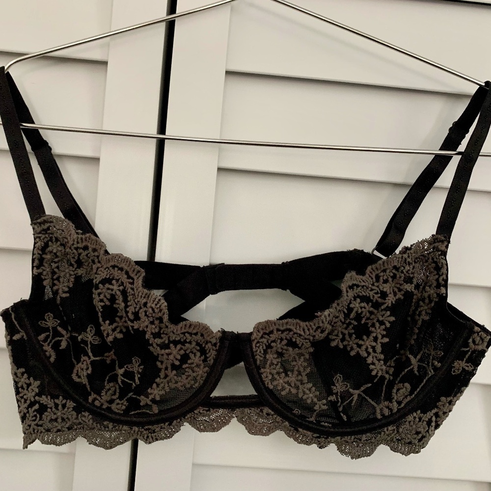 Free People Floral Black Intimetly Bra Size 34B